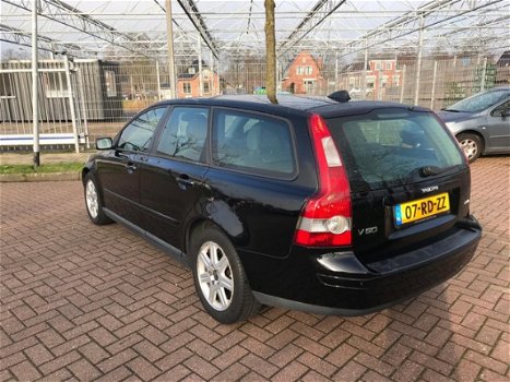 Volvo V50 - 2.0D Momentum - 1