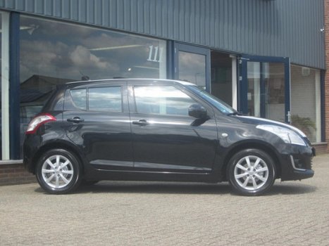 Suzuki Swift - 1.2 30 jahre edition 5 deurs Airco/MTF-stuur/Lm velgen 1e eigenaar/Dealer OH - 1