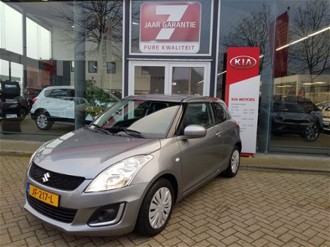 Suzuki Swift - 1.2 Comfort EASSS Airco, Radio CD/USB, Stoelverwarming, Elektrische ramen/spiegels - 1