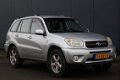 Toyota RAV4 - 2.0-16V VVT-i Luna Leer/parkeersensor/Trekhaak afneembaar - 1 - Thumbnail