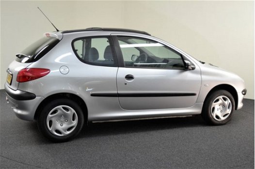 Peugeot 206 - 1.4 X-LINE 3D AUT XT - 1