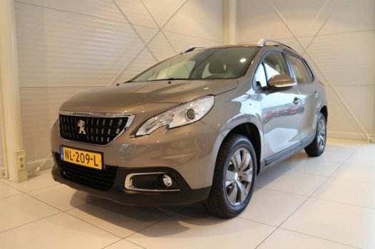 Peugeot 2008 - 1.2 PureTech 110pk Blue Lion | NAVIGATIE | BLUETOOTH | AIRCO - 1