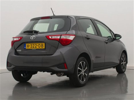 Toyota Yaris - 1.0 VVT-i Connect | Nieuw | Apple Carplay - 1