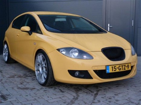 Seat Leon - 1.4 TSI Sport-up cupra uitvoering - 1