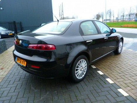 Alfa Romeo 159 - 1.9 JTS Progression Leer, Navi, NL Auto - 1