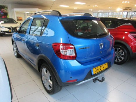 Dacia Sandero - 0.9 Tce 90pk STEPWAY Navigatie / Trekhaak / Airco - 1