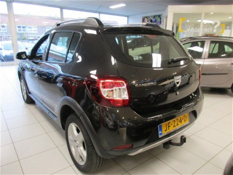 Dacia Sandero - 0.9 Tce 90pk Stepway Airco / Trekhaak/ Navigatie - 1