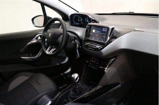 Peugeot 2008 - SUV 1.2 130 pk Allure Binnen 3 dagen rijden incl. garantie - 1