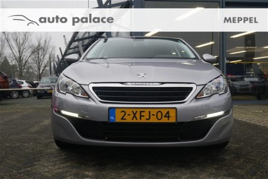 Peugeot 308 - 1.2 PureTech 82pk | NAVIGATIE | AFNEEMBARE TREKHAAK | CRUISE CONTROL | CLIMATE CONTROL - 1