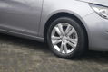 Peugeot 308 - 1.2 PureTech 82pk | NAVIGATIE | AFNEEMBARE TREKHAAK | CRUISE CONTROL | CLIMATE CONTROL - 1 - Thumbnail