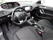 Peugeot 308 - 1.2 PureTech 110pk Blue Lease Executive Trekhaak Navigatie Panoramadak - 1 - Thumbnail