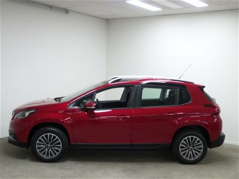 Peugeot 2008 - 1.2 PureTech 110pk EAT Blue Lion Automaat met Navigatie - 1