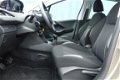 Peugeot 208 - 1.2 VTi 82PK Active |Navigatie|Cruise|Clima|Trekhaak| - 1 - Thumbnail