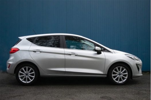 Ford Fiesta - 1.0 EcoBoost Titanium 100PK NIEUW MODEL #NAVIGATIE #CRUISE CONTROL #CLIMATE CONTROL - 1