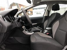 Peugeot 308 - 1.6 VTi XS Climatronic Panoramadak Nwe APK