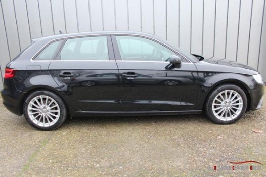 Audi A3 Sportback - 1.6TDI S-LINE LEER LED NWE APK - 1