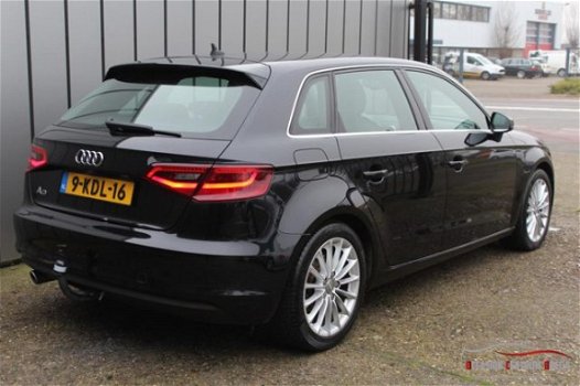 Audi A3 Sportback - 1.6TDI S-LINE LEER LED NWE APK - 1