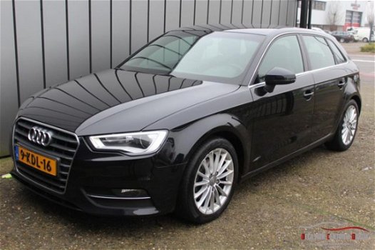 Audi A3 Sportback - 1.6TDI S-LINE LEER LED NWE APK - 1