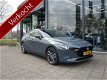 Mazda 3 - 3 2.0 SkyActiv-G Luxury + i-ACTIVE SENSE | NAVIGATIE | LEDER | BOSE KORTING - 1 - Thumbnail