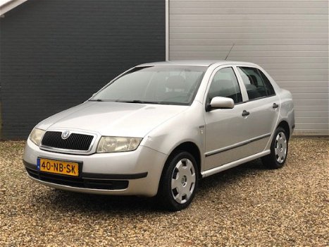 Skoda Fabia - 1.4i SEDAN AIRCO/CRUISE - 1