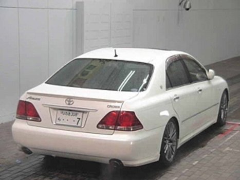 Toyota Crown - 3.5 Athlete 60th Special Edition on it's way to holland, auction report avaliable 25% - 1