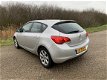 Opel Astra - 1.7 CDTi S/S Edition Navigatie / parkeersensoren. Zeer scherpe prijs - 1 - Thumbnail