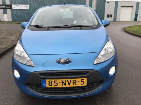 Ford Ka - 1.2 Titanium X Airco, Elektr.ramen, CPV, Radio-CD, LMvelgen, Enz....... Gewoon een nieuwe - 1