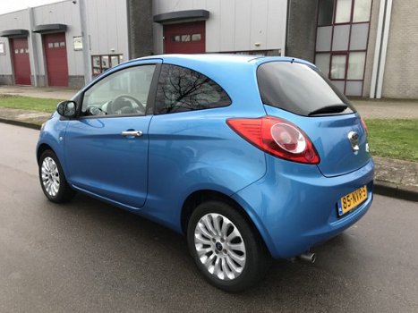 Ford Ka - 1.2 Titanium X Airco, Elektr.ramen, CPV, Radio-CD, LMvelgen, Enz....... Gewoon een nieuwe - 1