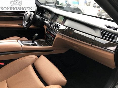 BMW 7-serie - 750i High Executive - 1