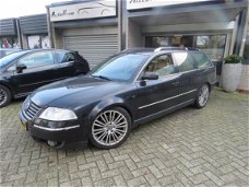 Volkswagen Passat Variant - 2.5 TDI Highline 4Motion