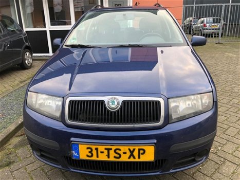 Skoda Fabia Combi - 1.4-16V Equipe - 1