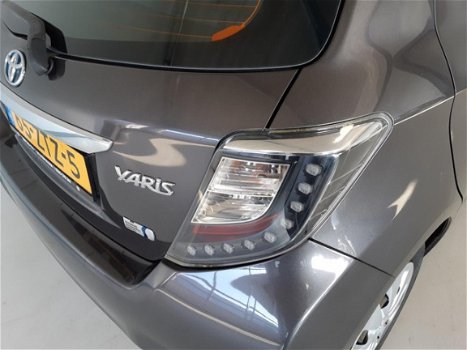 Toyota Yaris - 1.5 Full Hybrid Aspiration Automaat, Navi, Hybrid, camera - 1