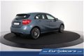 Mercedes-Benz A-klasse - A180 d *Navigatie*18 inch velgen*Connect - 1 - Thumbnail