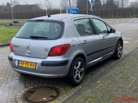 Peugeot 307 - XSI 2.0 HDI 90pk - 1