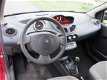 Renault Twingo - 1.5 dCi Collection Met Airco/Elektr Ramen/APK gekeurd - 1 - Thumbnail