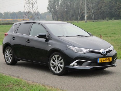 Toyota Auris - 1.8 Hybrid Executive Automaat/ECC/Navi/Camera/Led - 1