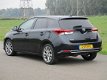 Toyota Auris - 1.8 Hybrid Executive Automaat/ECC/Navi/Camera/Led - 1 - Thumbnail