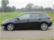 Toyota Auris - 1.8 Hybrid Executive Automaat/ECC/Navi/Camera/Led - 1 - Thumbnail