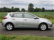 Toyota Auris - 1.8 Hybrid Now Aut/ECC/Navigatie/PDC/Garantie - 1 - Thumbnail