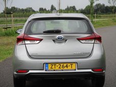 Toyota Auris - 1.8 Hybrid Now Aut/ECC/Navigatie/PDC/Garantie