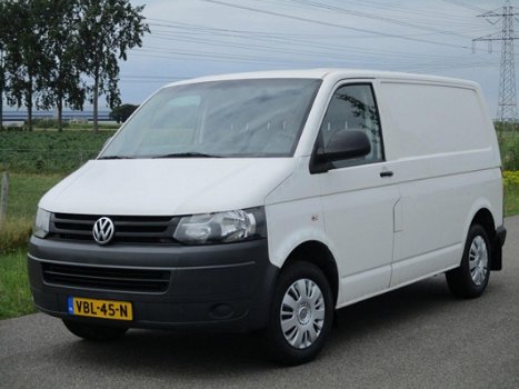 Volkswagen Transporter - 2.0 TDI L1H1 Met Airco/Parkeersensoren/APK - 1