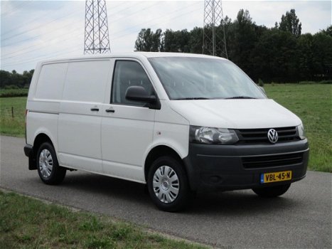 Volkswagen Transporter - 2.0 TDI L1H1 Met Airco/Parkeersensoren/APK - 1