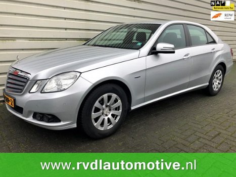 Mercedes-Benz E-klasse - 200 CDI Automaat, Navigatie, Trekhaak, Nieuwstaat - 1