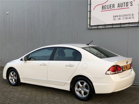 Honda Civic - 1.3 Hybrid Climate/15inch/PDC achter - 1