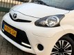 Toyota Aygo - 1.0 VVT-i Aspiration 5-DR l AIRCO l APK 08-2021 - 1 - Thumbnail