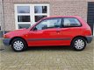 Toyota Starlet - 1.3-16V XLi Dealer O/H zeer netjes - 1 - Thumbnail