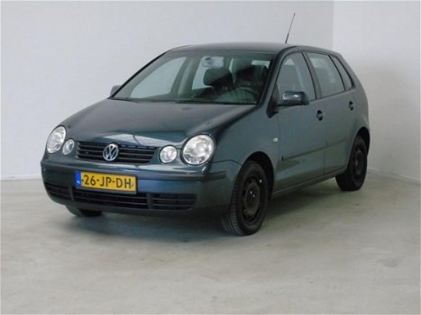 Volkswagen Polo - 1.2-12V Comfortline - 1