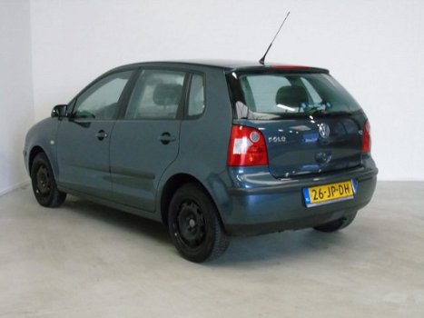 Volkswagen Polo - 1.2-12V Comfortline - 1