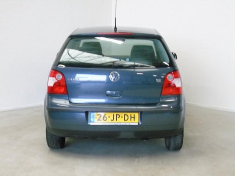 Volkswagen Polo - 1.2-12V Comfortline - 1