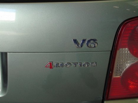 Volkswagen Passat Variant - 2.8 V6 Highline 4Motion - 1
